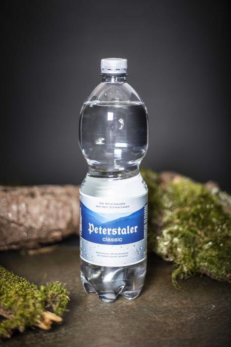 Peterstaler classic Mineralwasser - 9 x 1,0 L